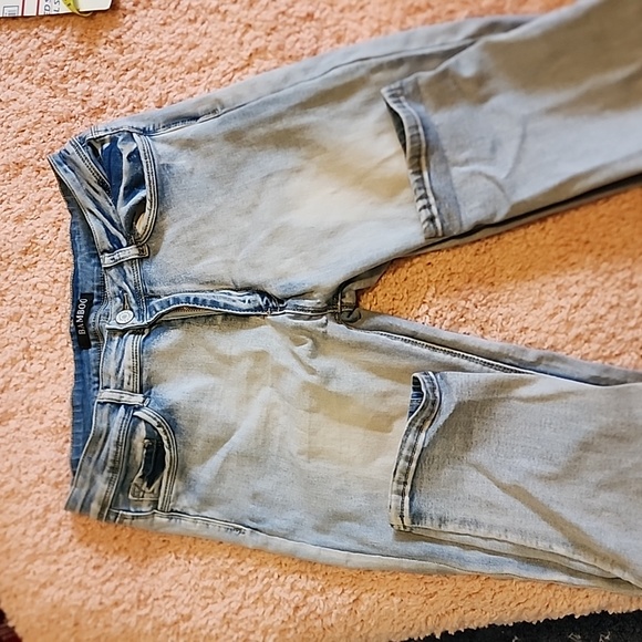 Bamboo Capri Jeans - Picture 5 of 8